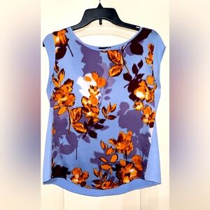 The Limited top. Sz Medium. Purple/blue floral. EUC